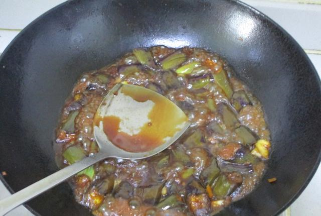 茄子用手板最好吃，这样做软糯鲜美又下饭，常吃还能防衰老！休闲区蓝鸢梦想 - Www.slyday.coM