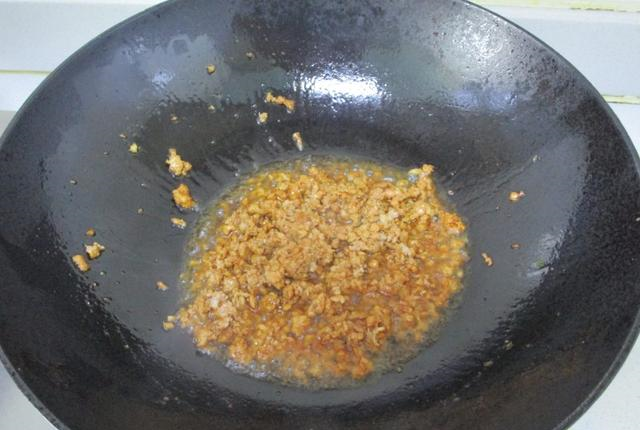 茄子用手板最好吃，这样做软糯鲜美又下饭，常吃还能防衰老！休闲区蓝鸢梦想 - Www.slyday.coM