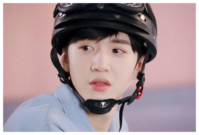 杜江霍思燕二胎的料瞒不住了？这个孩子的出生问题就是一个雷！休闲区蓝鸢梦想 - Www.slyday.coM