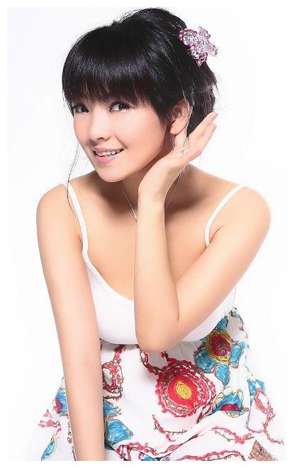 斯琴高丽,1987年1月19日出生于黑龙江省牡丹江市,中国影视女演员,歌手