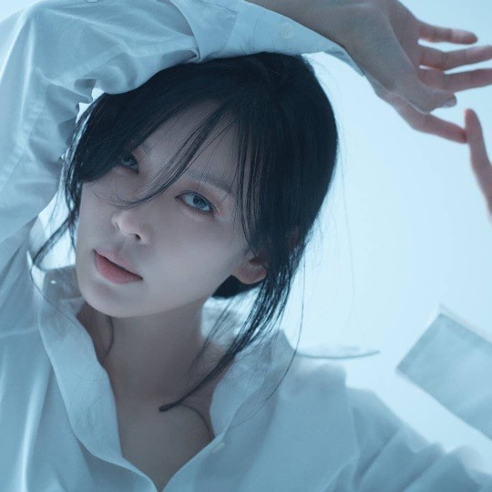 韩国女艺人金素妍未公开杂志写真首次曝光