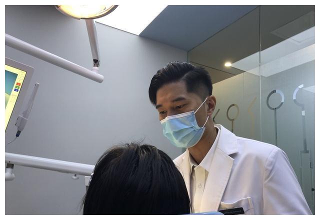 网红牙医原是当红明星曾是可米小子成员网友我想补牙了