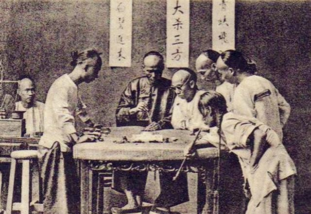 老天津卫混混儿耍狠的最高境界，这才是真正的光棍休闲区蓝鸢梦想 - Www.slyday.coM