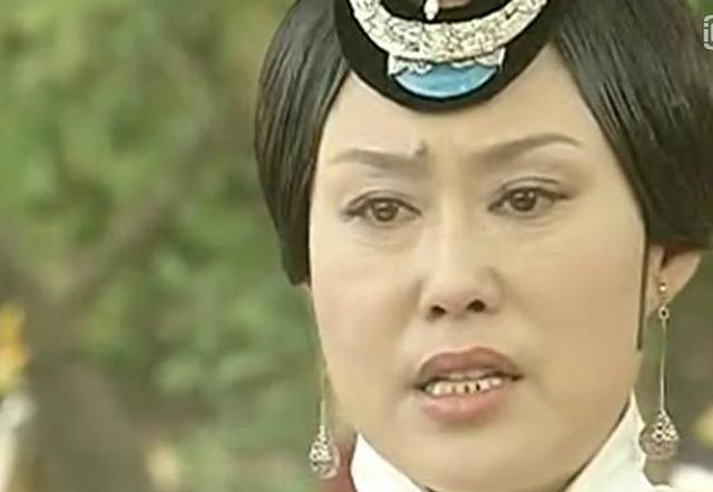 孝庄秘史:阿巴亥说了三个字得罪皇太极,出场十分钟就被逼殉葬