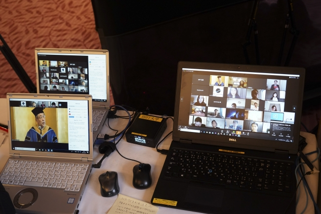 线上毕业典礼有多好笑!从此以后,居家上大学不是梦!休闲区蓝鸢梦想 - Www.slyday.coM 线上毕业典礼有多好笑!从此以后,居家上大学不是梦!休闲区蓝鸢梦想 - Www.slyday.coM