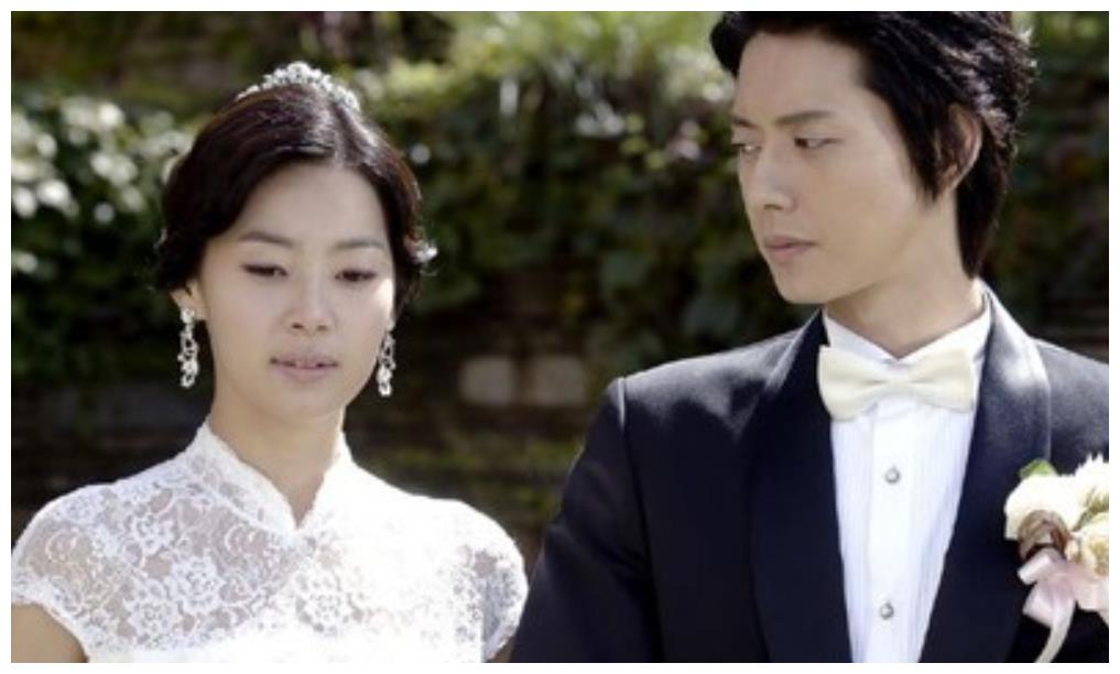结婚十年终怀第1胎36岁韩智慧官宣怀孕正在专心进行胎教