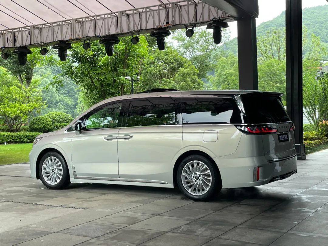 保姆车市场要变天了