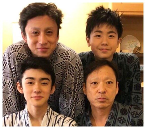 藤间斋与香川政明门当户对的竹马友谊颜值与实力更般配