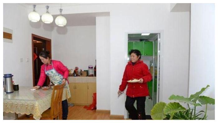 爸妈拿房子当嫁妆 婆婆说给小姑子住 老公说一番话 婆婆傻了眼