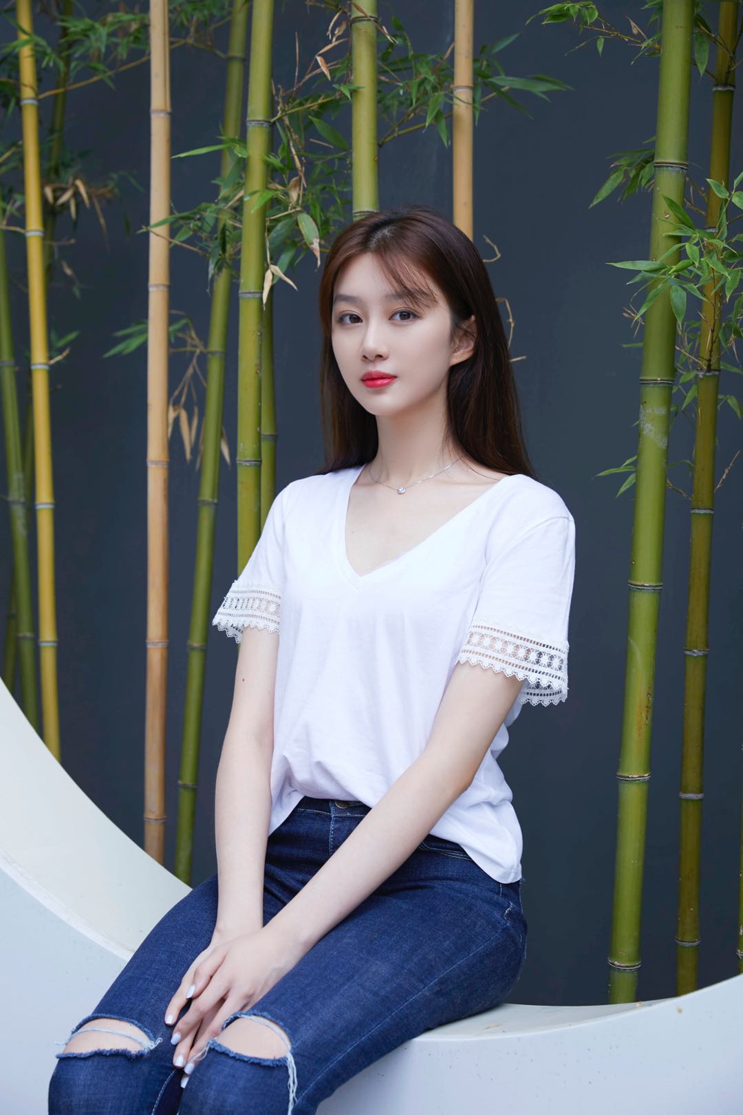 于子洋亮相《温暖有光放映队》开播仪式 助力乡村放映正能量满满