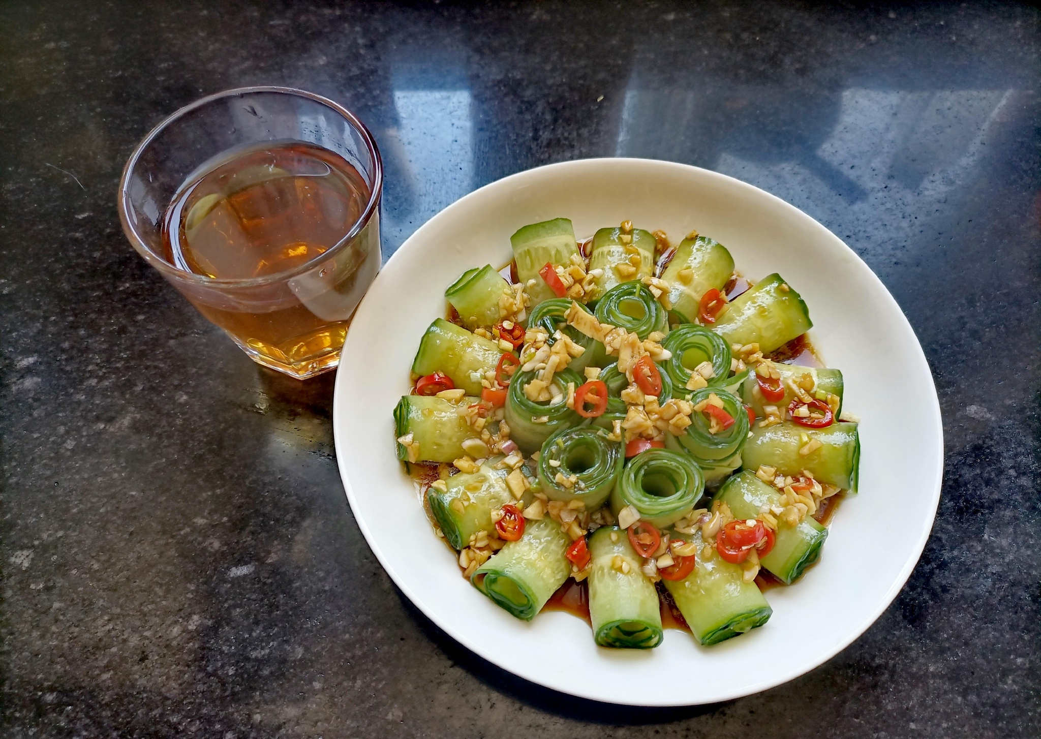 开胃小菜(凉拌黄瓜卷)_高清图集_新浪网