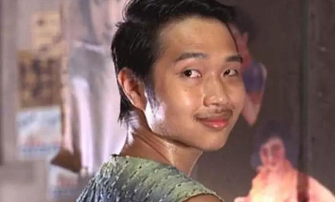 瘦小时略显猥琐,如今越胖越好看|何文辉|吴孟达|周星驰_新浪新闻