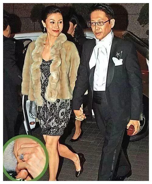 闪嫁豪门,如今如丈夫举案齐眉|徐绮雯|李嘉欣|许晋亨_新浪新闻