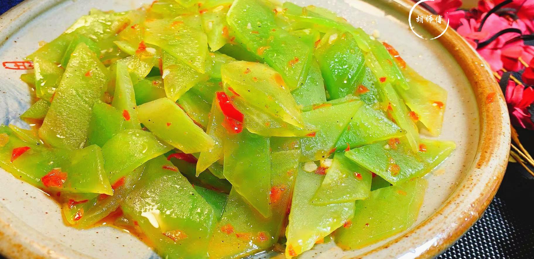 炒莴笋时万万不可直接炒厨师长教您一妙招莴笋又脆又入味