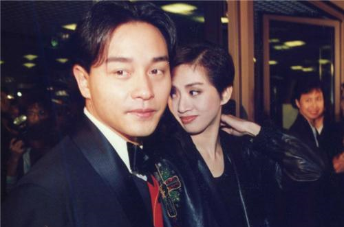 香港女人去世后不能扶灵,梅艳芳葬礼却打破传统,刘德华泣不成声休闲区蓝鸢梦想 - Www.slyday.coM 香港女人去世后不能扶灵,梅艳芳葬礼却打破传统,刘德华泣不成声休闲区蓝鸢梦想 - Www.slyday.coM