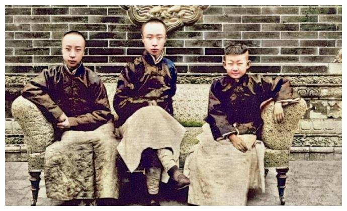 老照片,庄士敦镜头下的清王朝,观后恍如隔世|庄士敦|溥仪|婉容_新浪新闻