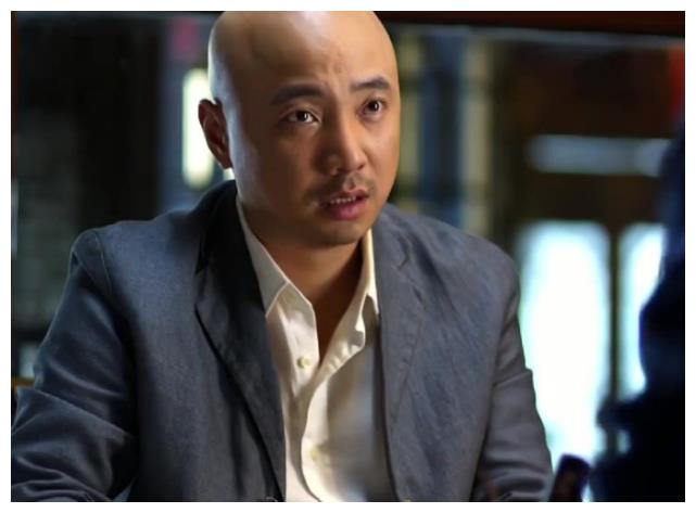 剃光头的男明星:徐峥60分,吴亦凡90分,而他堪称光头界鼻祖