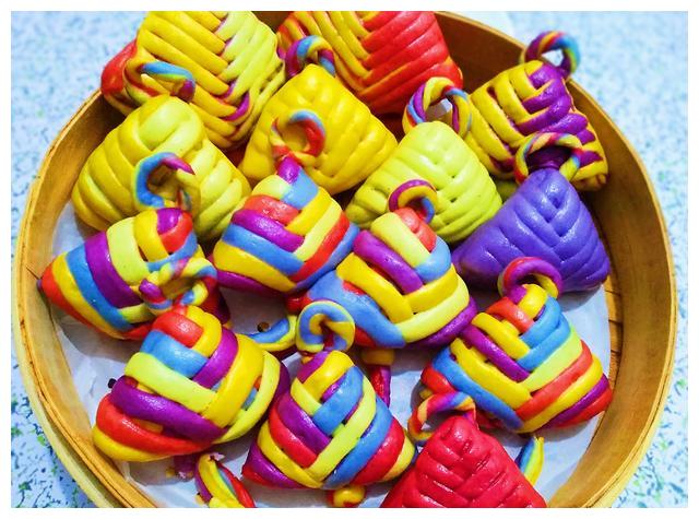 香囊荷包馒头,人见人爱的端午创意面食,寓意驱邪避瘟,平安健康