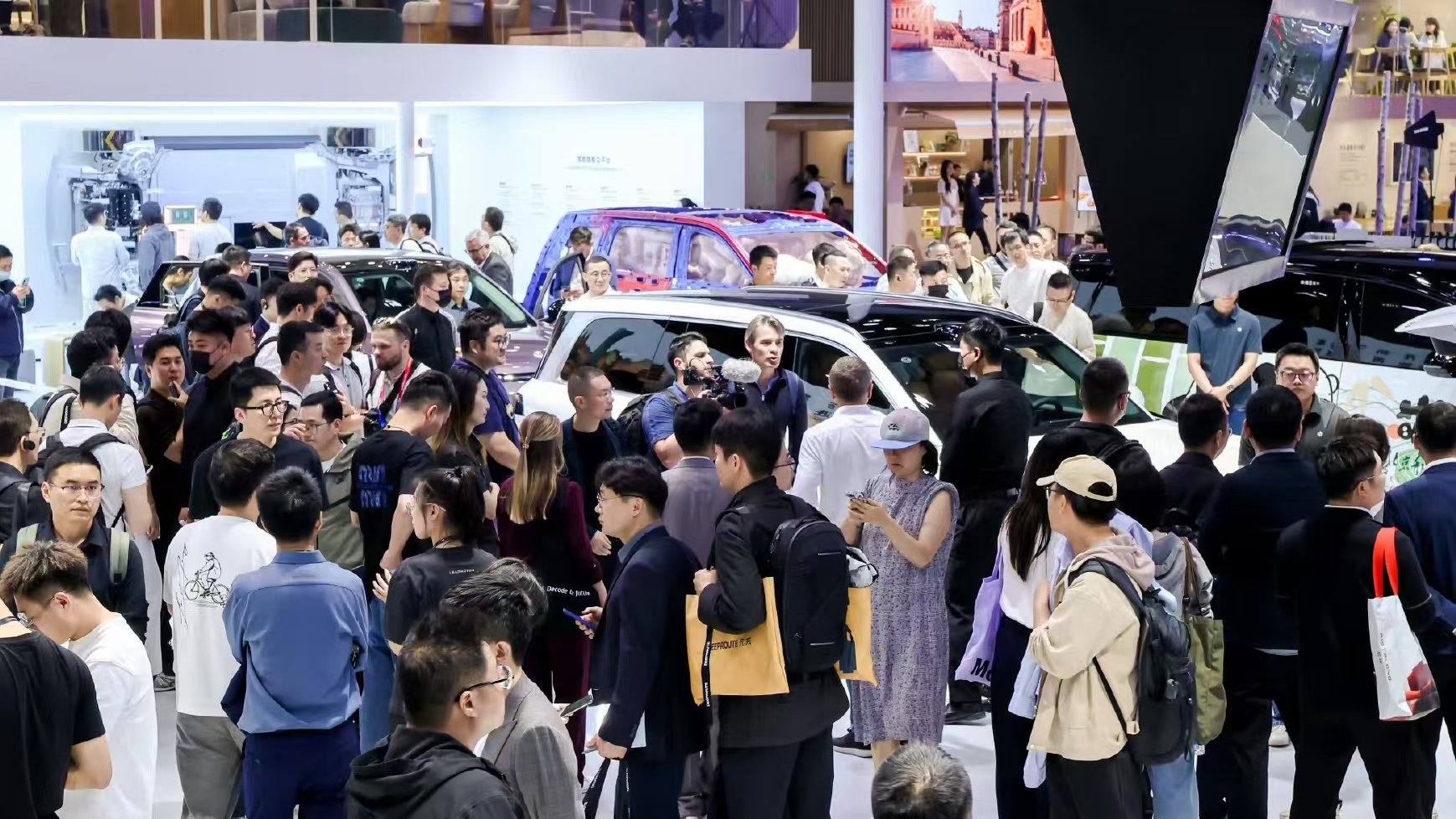 8月新势力销量出炉，月销4万辆门槛真的很高