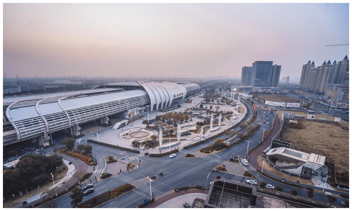 全国第一个通地铁的县，人均GDP超过<a href=