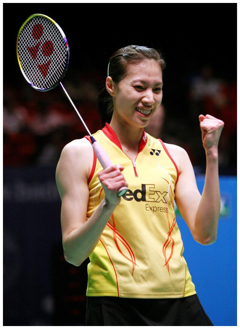 林丹退役,谢杏芳用饱含深情的18个字来回应,李宗伟第一时间发文