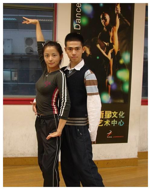 33岁因癌离世,前男友汪雨照顾其家人多年|邵兵|李钰|汪雨_新浪新闻