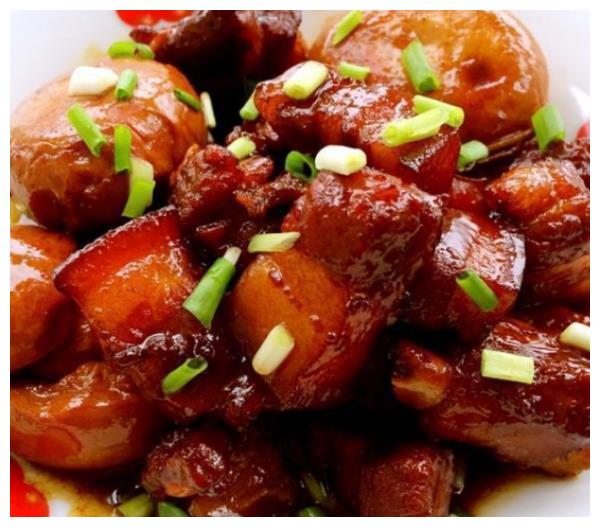 春笋荠菜柠檬红烧肉西兰花油豆腐砂锅鸡煲的做法