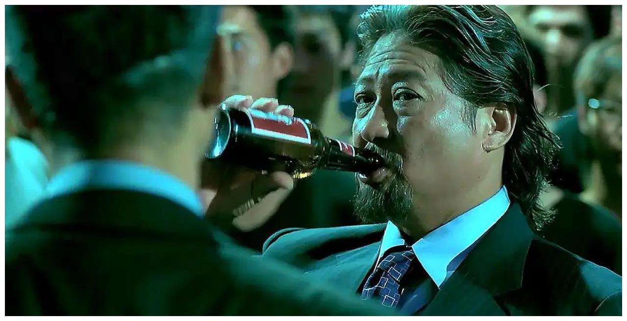 电影杀破狼中56岁洪金宝怒斗甄子丹气场十足