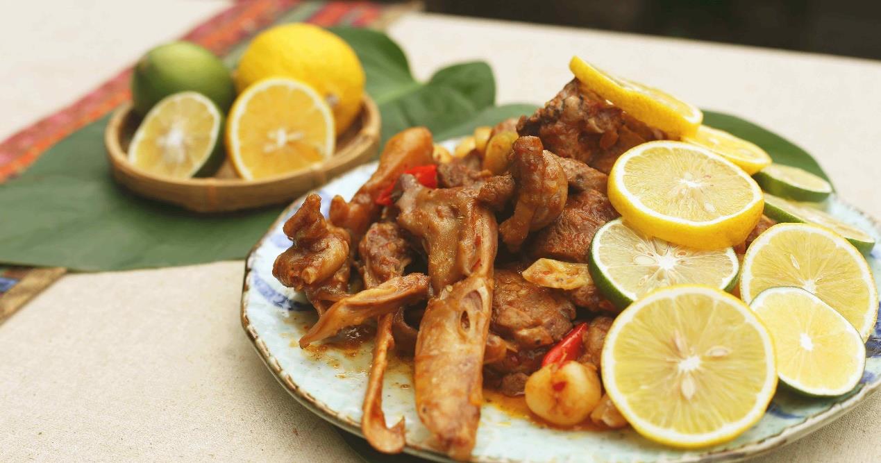 天南地北寻美食之广西柠檬鸭__财经头条