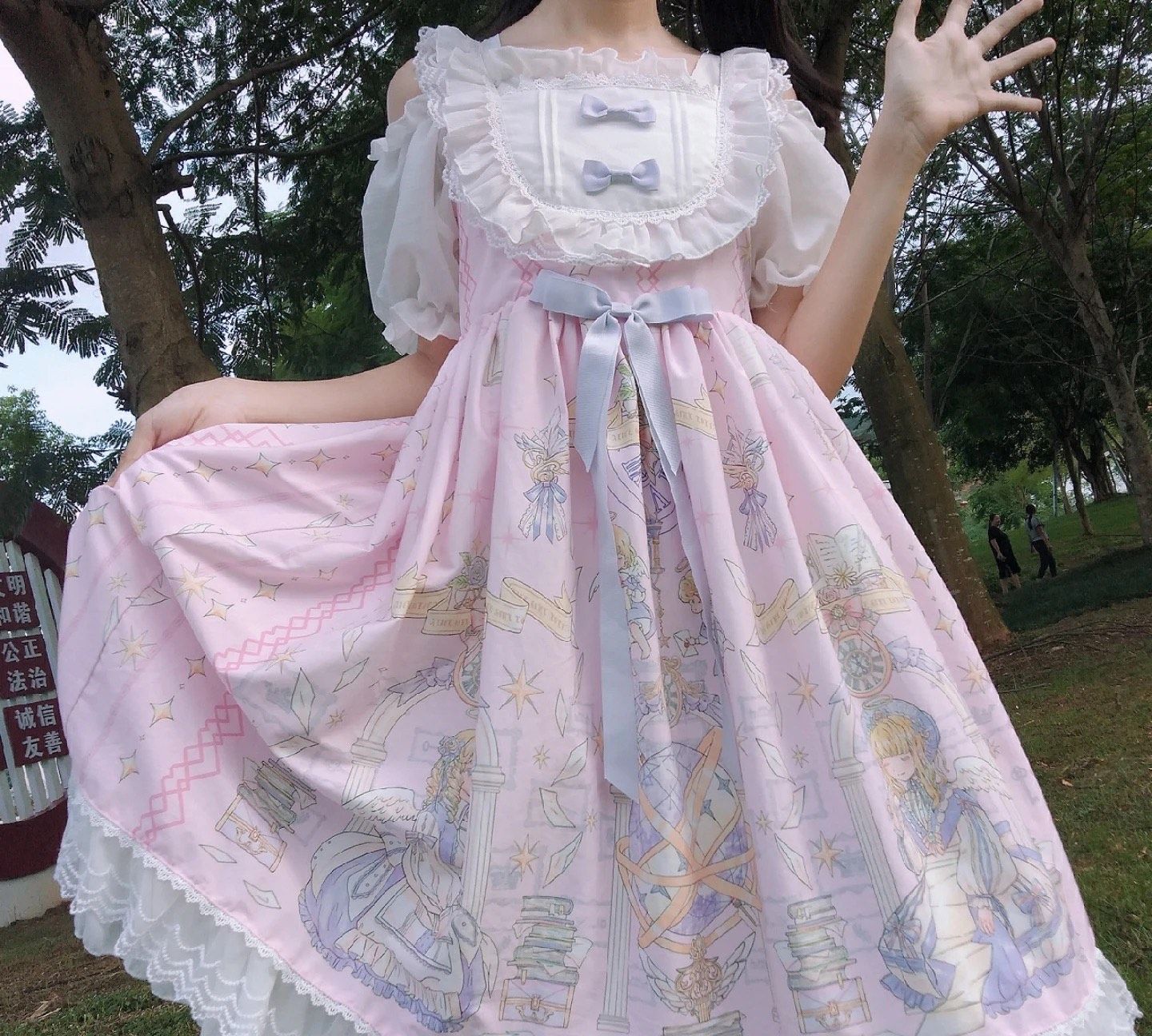 双马尾lolita系软妹头像