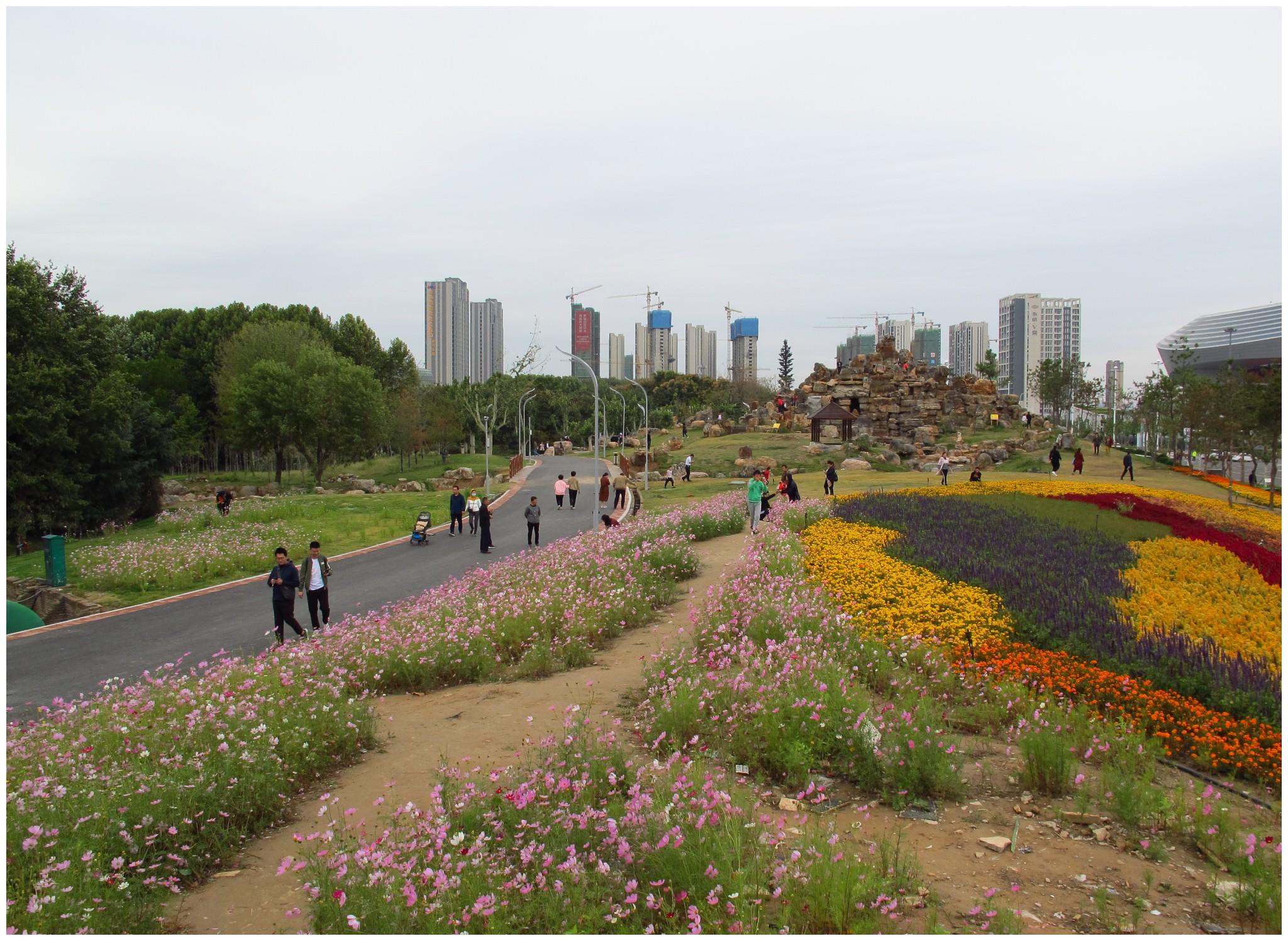 郑州还是国家历史文化名城,世界历史都市联盟成员,曾五次为都,拥有不