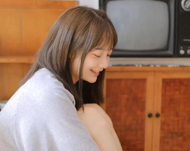 天生丽质、气质出众的星座女,不用过多打扮,颜值依然很高休闲区蓝鸢梦想 - Www.slyday.coM 天生丽质、气质出众的星座女,不用过多打扮,颜值依然很高休闲区蓝鸢梦想 - Www.slyday.coM