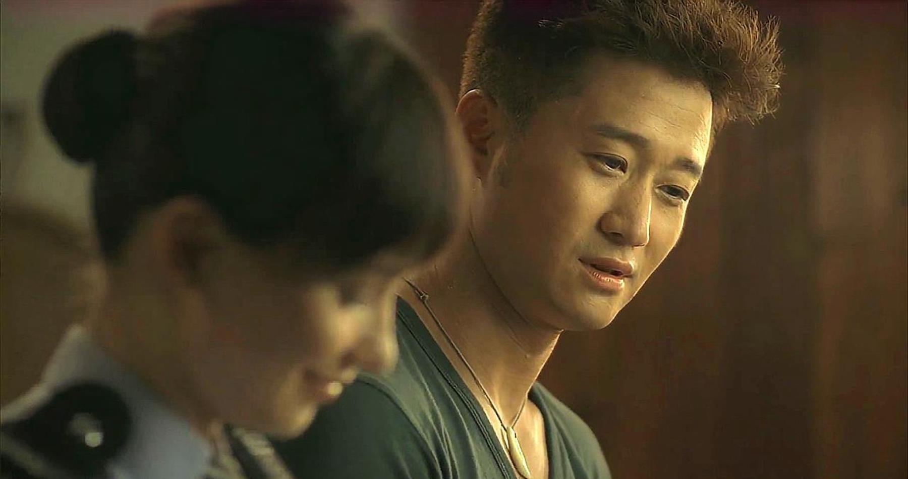 1 / 4 想必很多小伙伴们都看过《狼牙》这部电影,是由吴京出演的,一