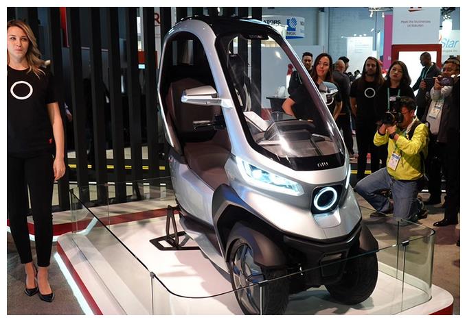 小牛电动三轮摩托车,续航200km,能自动驾驶,用它通勤不香吗