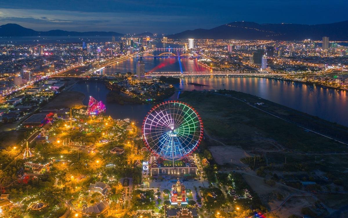 看一下越南城市的夜景,是不是很震撼?