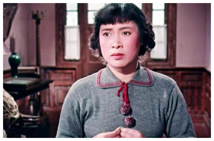 丧子,女儿不闻不问,97岁病床上获最高荣誉|秦怡|陈天国|金焰_新浪新闻