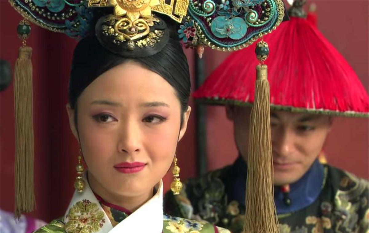 华妃这一对比,端妃是蓄意谋害,自己却是无心之失,难免会觉得皇帝对