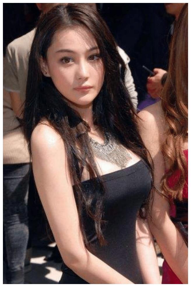 女神张馨予!十年磨一剑的老照片,网友:满满都是"尘味"!