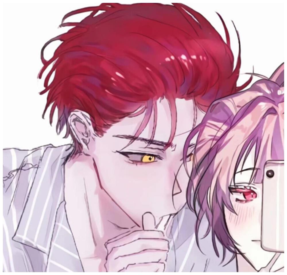 火热二次元情侣头像偷偷甜腻敲甜腻老班是个人精