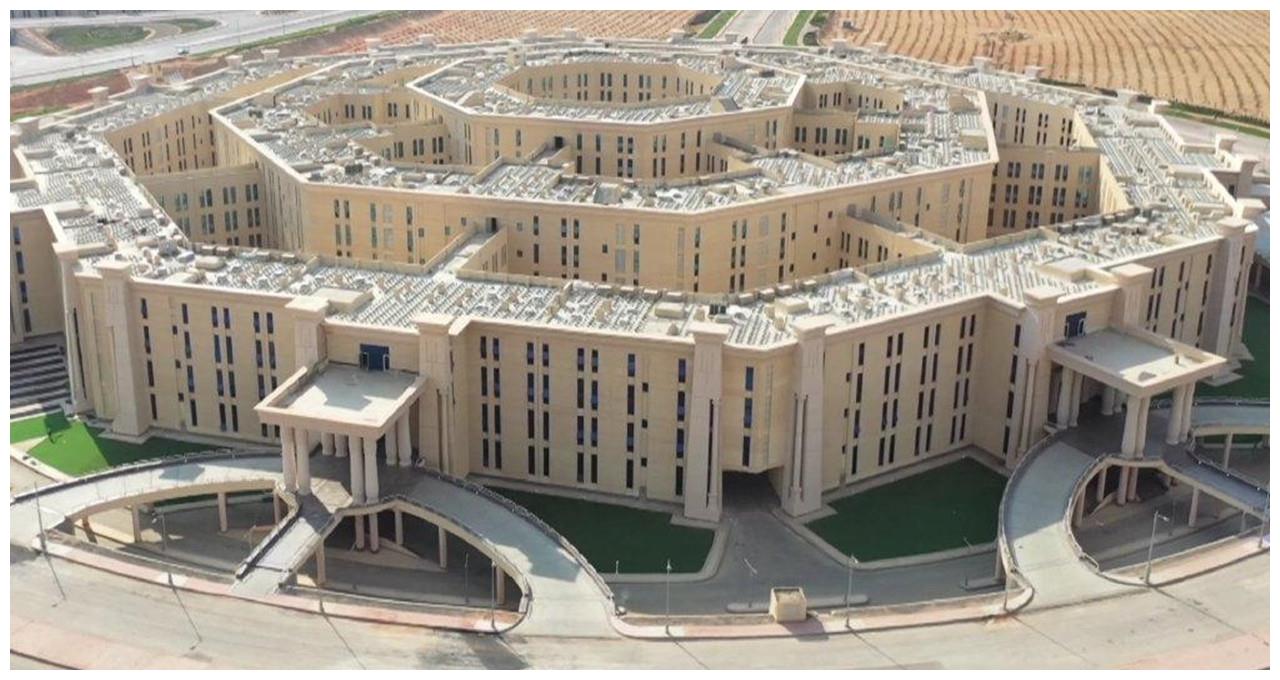 卫星拍下震撼一幕:"八角大楼"照曝光,面积是五角大楼的31倍