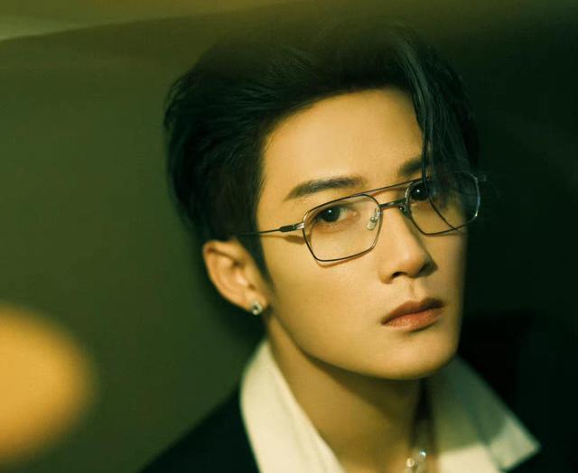 又一部“双男主”剧爆了？金世佳檀健次《猎罪图鉴》真香休闲区蓝鸢梦想 - Www.slyday.coM