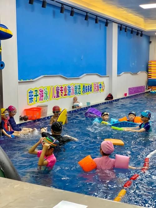 2名儿童游泳后发高烧已检出腺病毒涉事游泳馆已停业