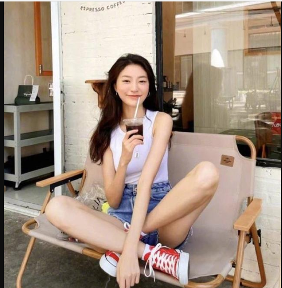 纪凌尘新恋情曝光，女友是<a href=