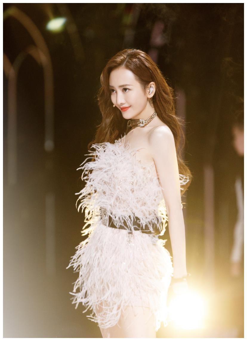 《乘风破浪的姐姐》王鸥：不参加姐姐就没有戏拍休闲区蓝鸢梦想 - Www.slyday.coM