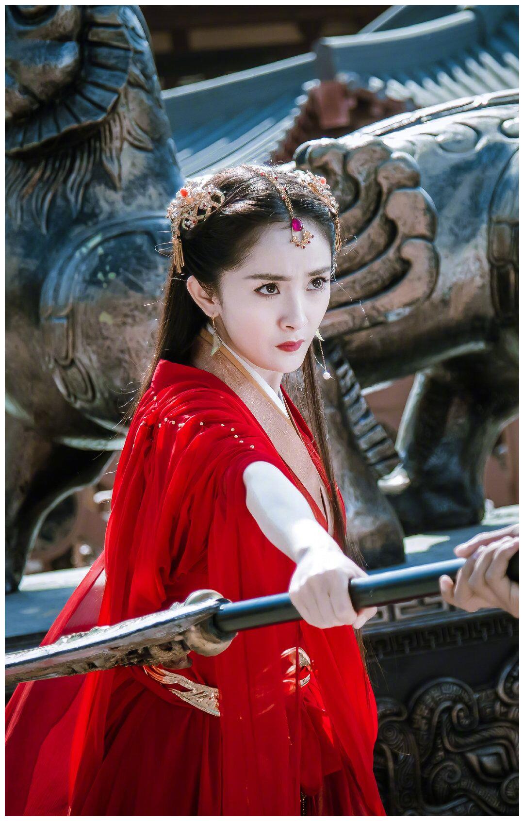 那些年惊艳了时光的女演员红衣古装造型美女如云你想看的都有