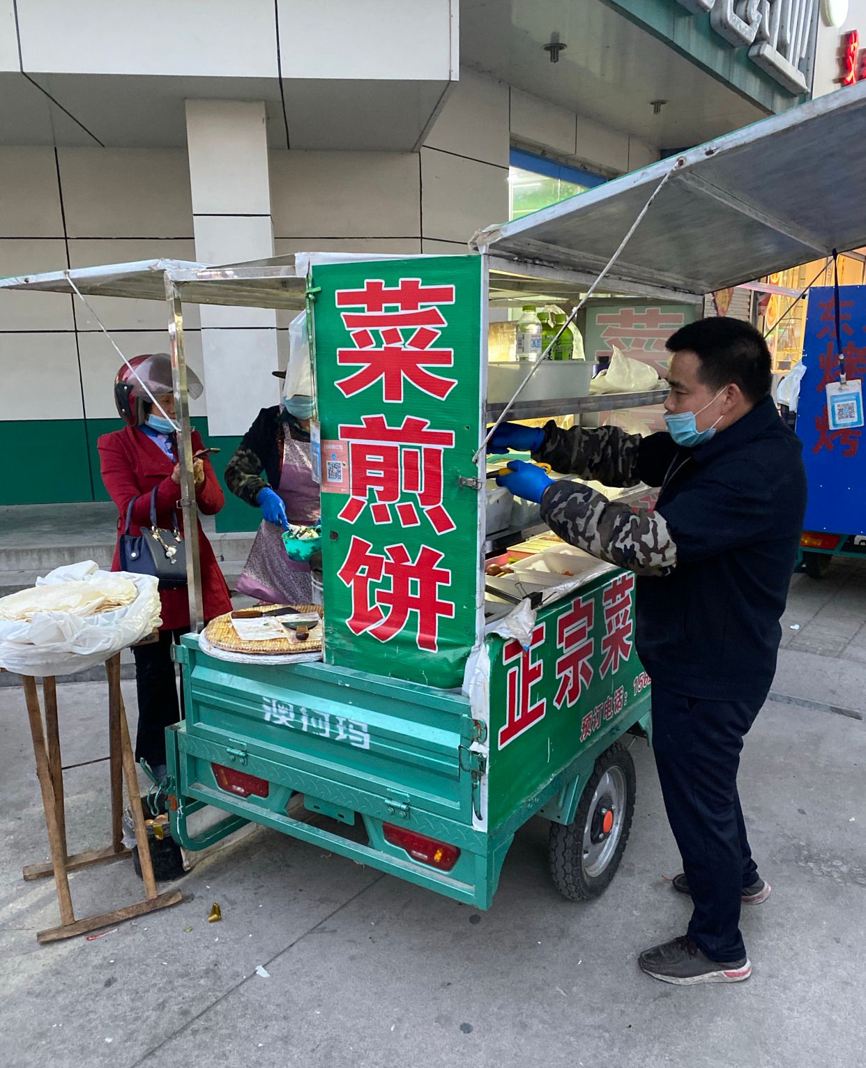 做了"23"年的菜煎饼,算美食嘛?这样的小摊位,跪求不要撤走_高清图集_