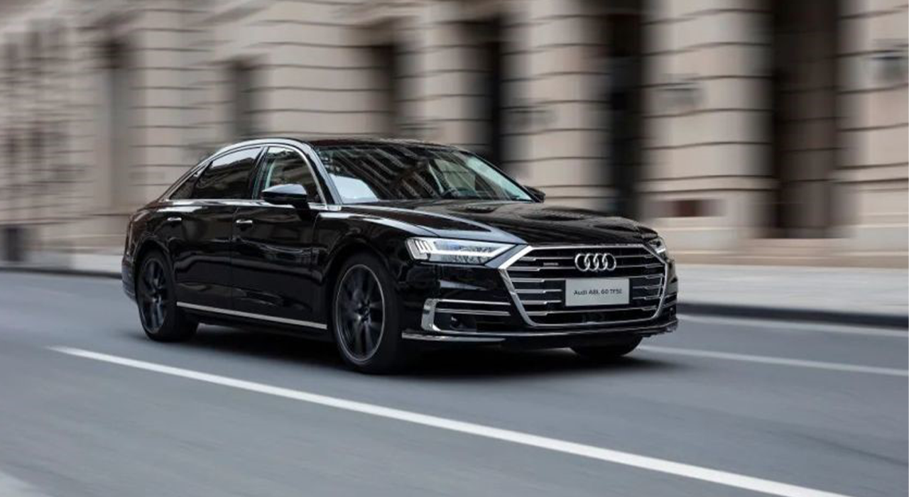 与燃油版本保持高度一致奥迪a8l插电混动版初登场