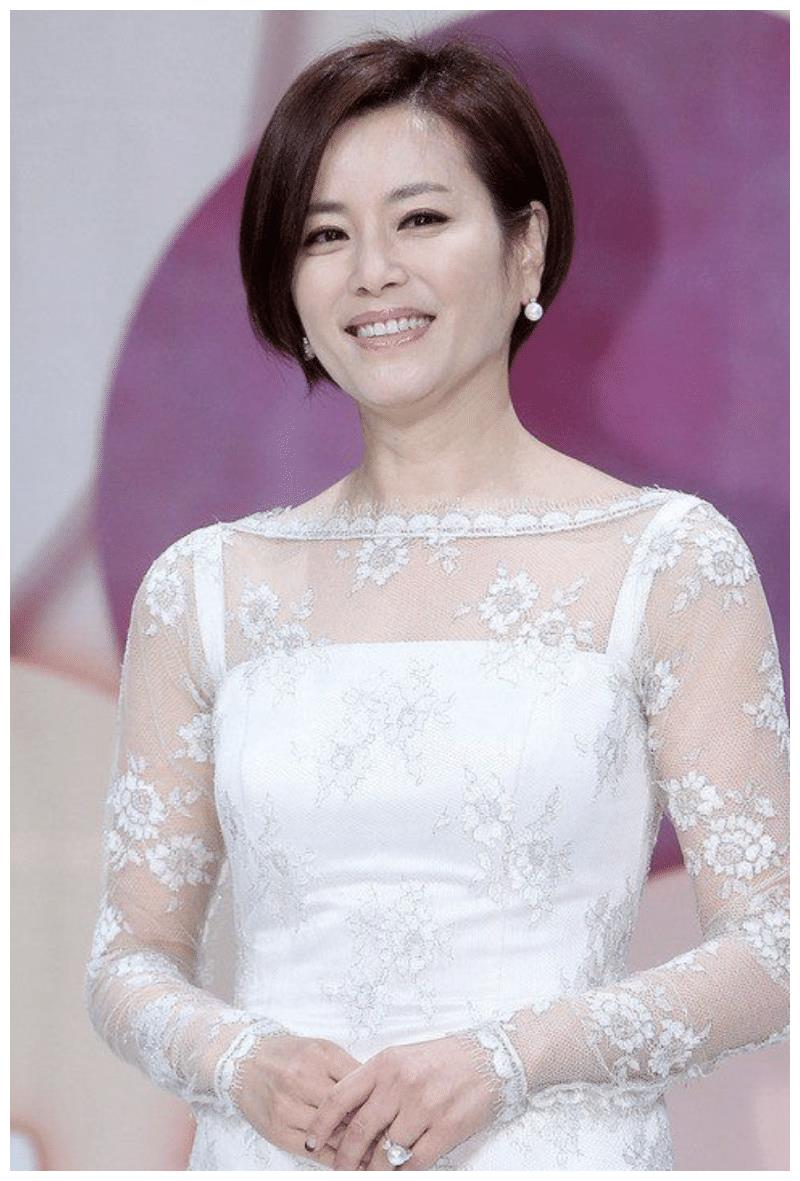 彻底告别少女时代,李升基坦荡官宣女友,甄美里有望迎来国民女婿__财经