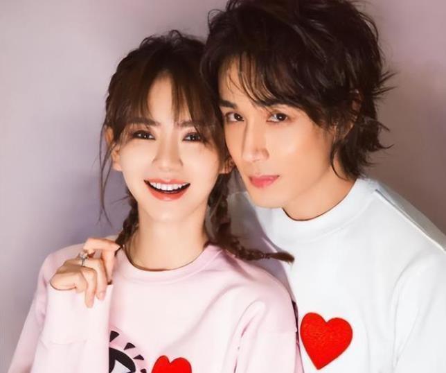 李承铉官宣二胎喜讯,晒出一家三口背影,引起网友热议|李承铉|戚薇