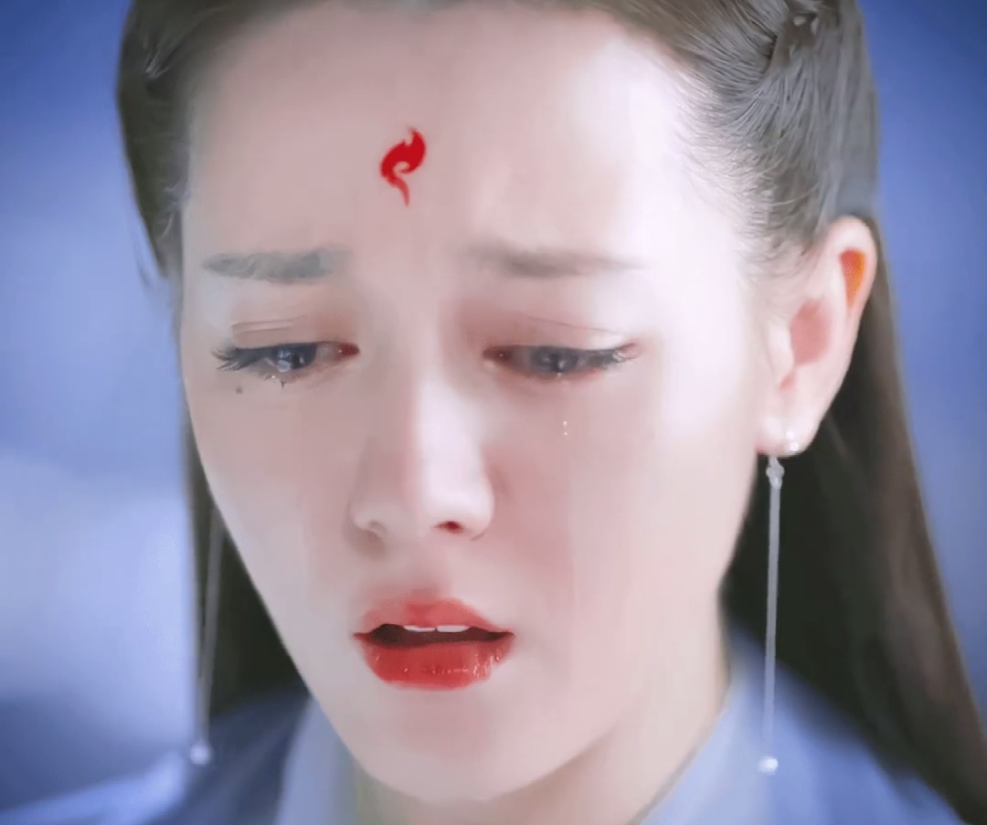 赵露思雨中嘶喊,迪丽热巴三世历劫仙女落泪